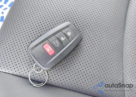 2025 Toyota Rav4 Hybrid Limited from USA, damaged, VIN JTMD6RFV2SD155250